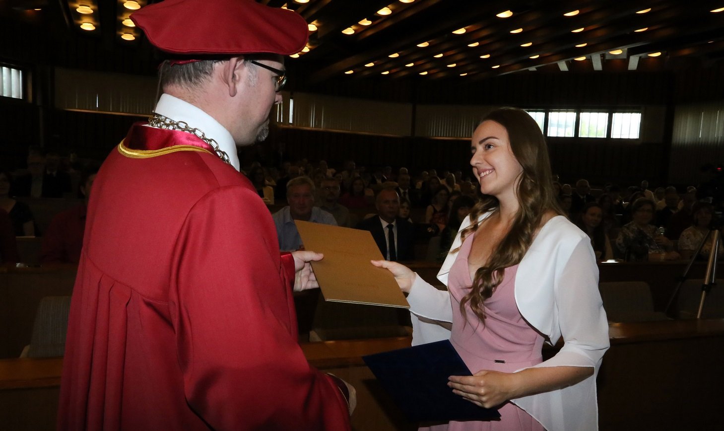 12072023 TS UNIZA ocenila sedem najlepsich diplomovych prac studentov 2 FRI Linda Blahova